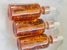 Load image into Gallery viewer, Moisturizing Yoni Oil